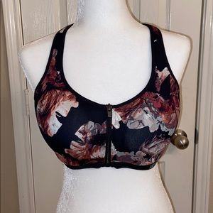 Victoria Sport Padded Sports Bra